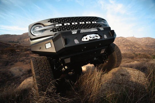 2021-2023 Ford Bronco Steel Front Skid Plate | DV8 Offroad