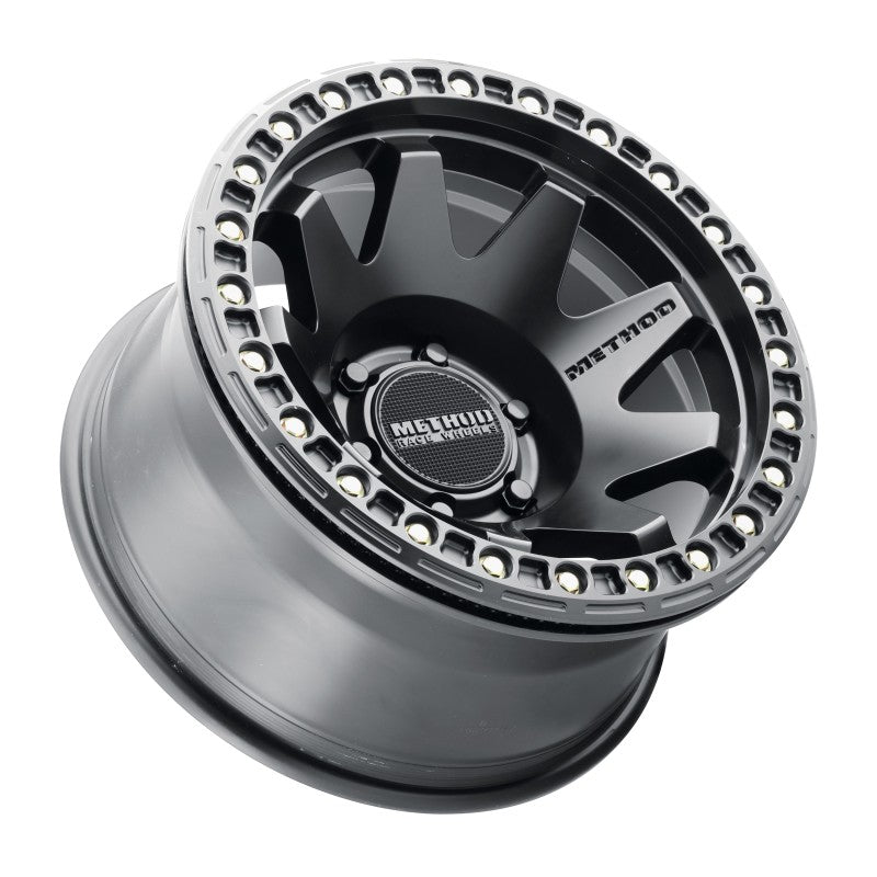 Ford Bronco Method MR108 17x9 -44mm Offset 6x5.5 106.25mm CB Matte Black w/BH-H24125-38 Wheel