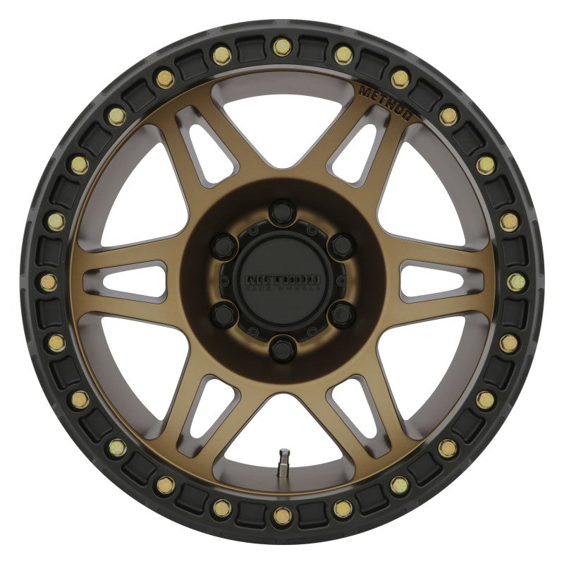 Ford Bronco Method MR106 Beadlock 17x9 -44mm Offset 6x5.5 108mm CB Method Bronze w/BH-H24125 Wheel