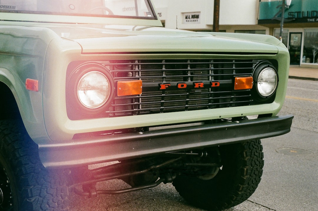 The Ultimate Guide to Ford Bronco Windshield Replacement