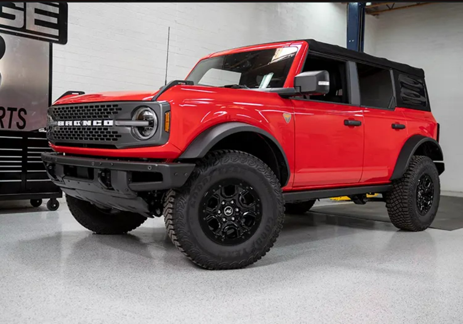 Ford Performance Bead Lock Ring Kit 2021 Ford Bronco Ford Performance Bead Lock Ring Kit 2021 Ford Bronco